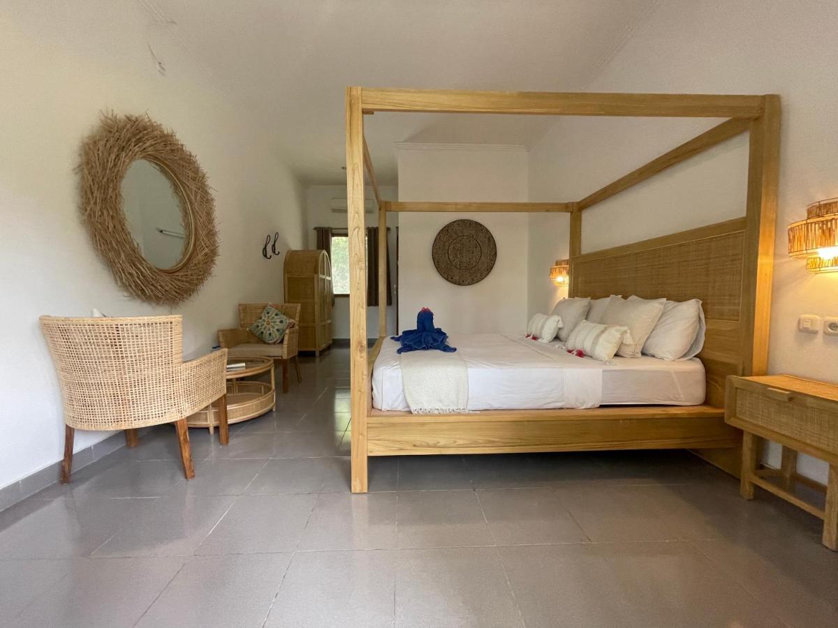 Blue Emocean Dive Resort Moyo Island 外观 照片